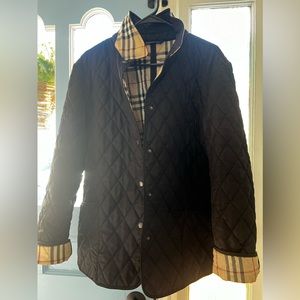 Beautiful Burberry barn jacket ❤️